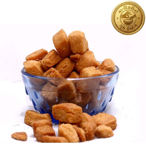 Shakkarpara Gujarati snack